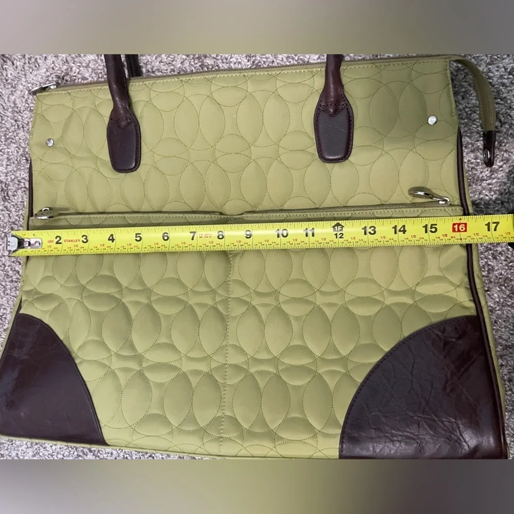 Chelsey Henry Quilted Laptop Tote Bag – Green with Brown Trim | Like new